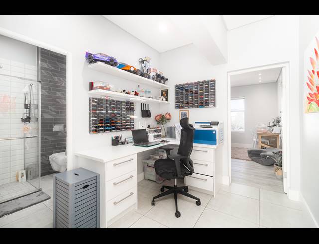 4 BEDROOM HOUSE FOR SALE IN SAGEWOOD